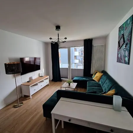 Dmowskiego Apartment *